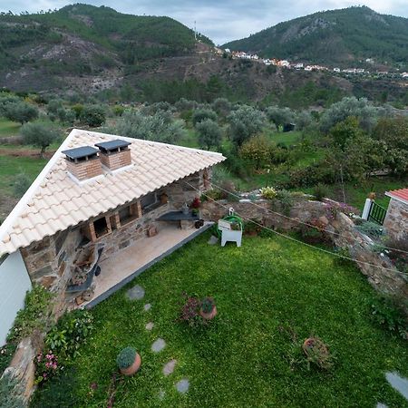 Sobreira Formosa O Palheiro - Vista Panoramica E Jacuzziゲストハウス エクステリア 写真