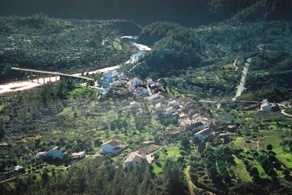 Sobreira Formosa O Palheiro - Vista Panoramica E Jacuzziゲストハウス エクステリア 写真