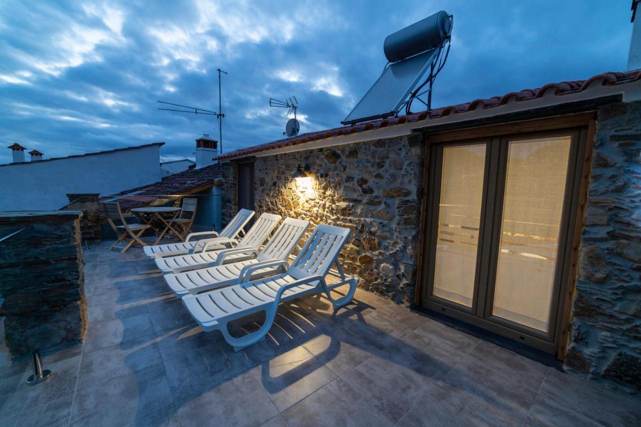 Sobreira Formosa O Palheiro - Vista Panoramica E Jacuzziゲストハウス エクステリア 写真