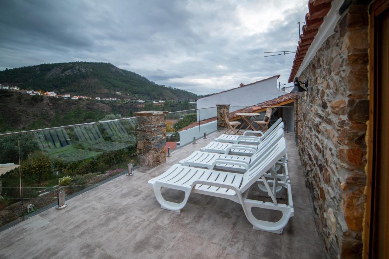 Sobreira Formosa O Palheiro - Vista Panoramica E Jacuzziゲストハウス エクステリア 写真